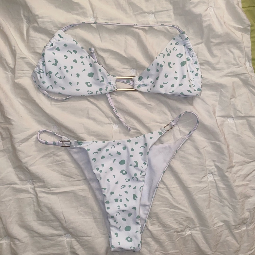 Shein green leopard bikini set